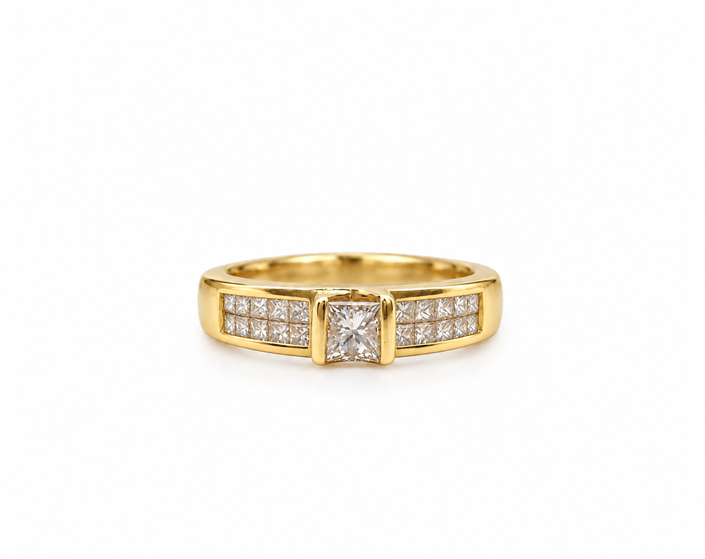 Margot | 18ct Yellow Gold Princess Cut Diamond Ring